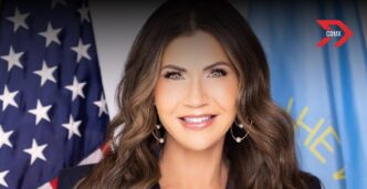 Kristi Noem explota contra Claudia Sheinbaum por “alentar disturbios” en Estados Unidos