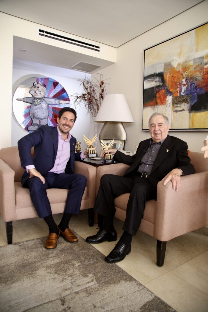 Víctor González Herrera y Víctor González Torres, corazón detrás del Dr. Simi