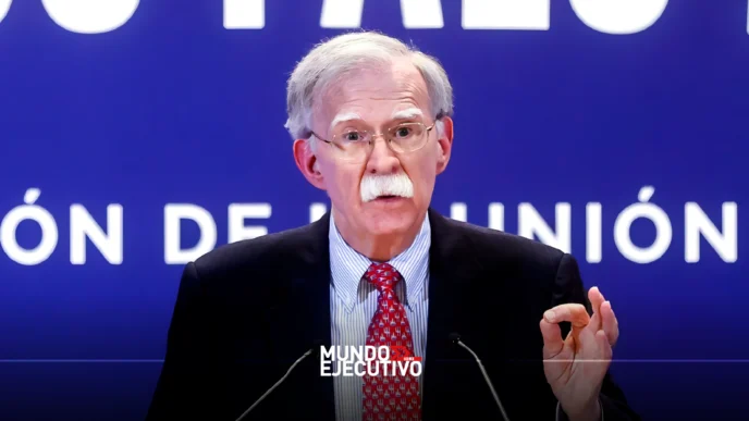 Casa de John Bolton es registrada por el FBI