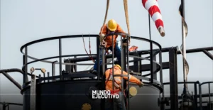 Pemex informa sobre problema de suministro de gasolina, lo que se atribuyó a un desabasto.