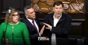 Gerardo Fernández Noroña y 'Alito' Moreno protagonizan pelea en el Senado