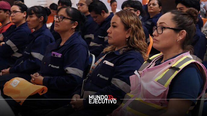 Gobierno acerca servicios a trabajadores de Nuevo León con estrategia 'Ayudamos a los Trabajadores