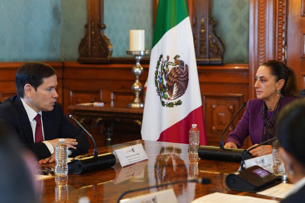 Claudia Sheinbaum recibe a Marco Rubio en Palacio Nacional