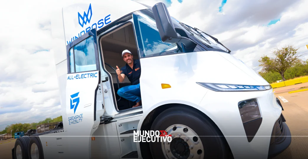 Nuevo León y Texas ponen en marcha ruta eléctrica para transporte de carga