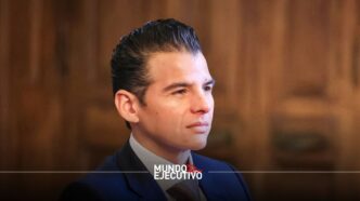 Miguel Flores hace un llamado a la paz y unidad en las celebraciones patrias