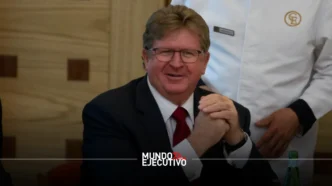 Grupo México busca quedarse con el 100% de Banamex