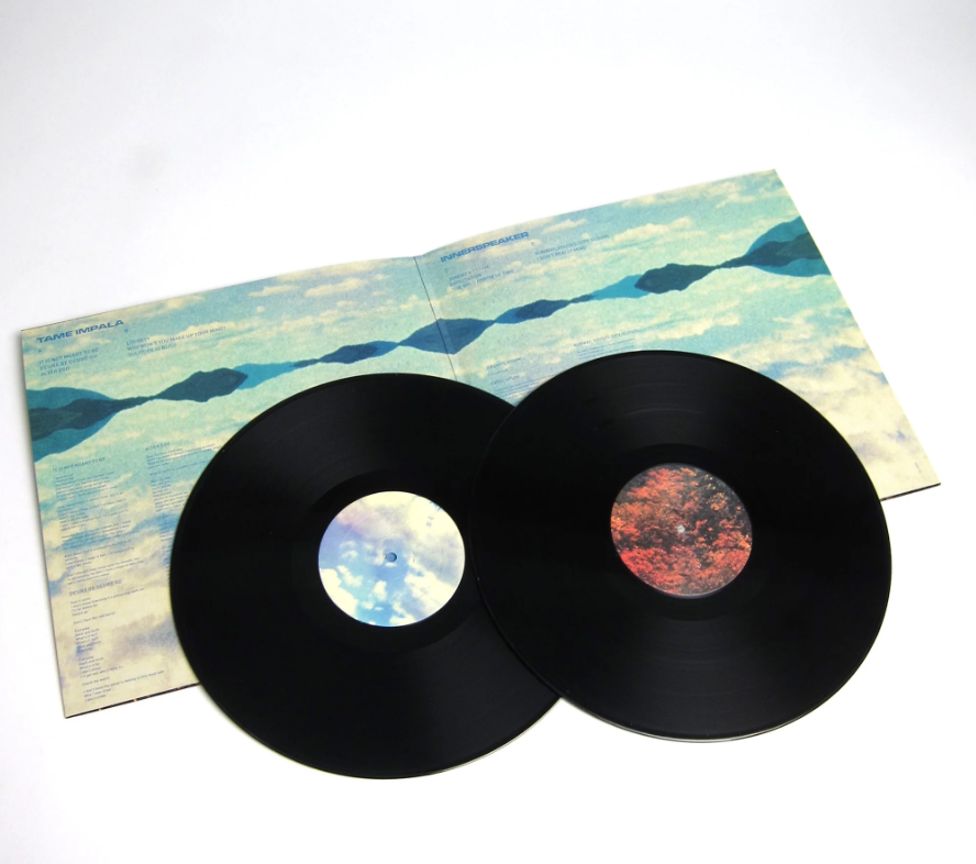 Portada del álbum Innerspeaker de Tame Impala, debut de Kevin Parker