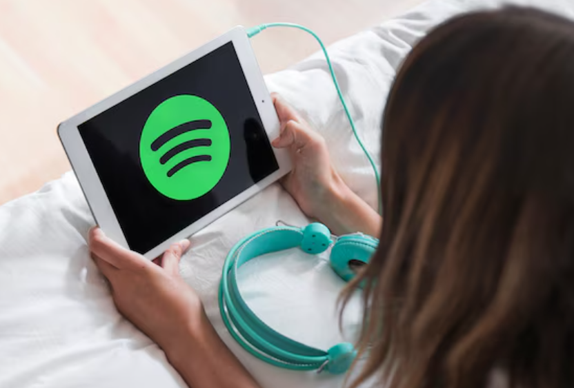 Spotify entre las acciones tecnológicas con crecimiento en 2025”