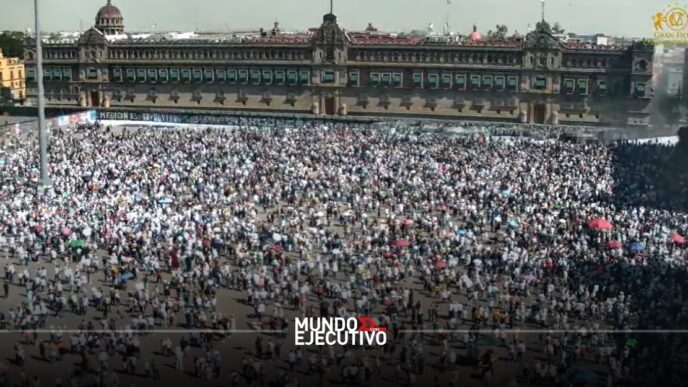 Marcha de la Generación Z reúne a miles de asistentes en el Zócalo