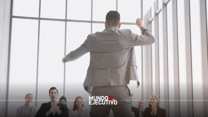 Paco Benítez apuesta por la transformación del liderazgo comunicativo