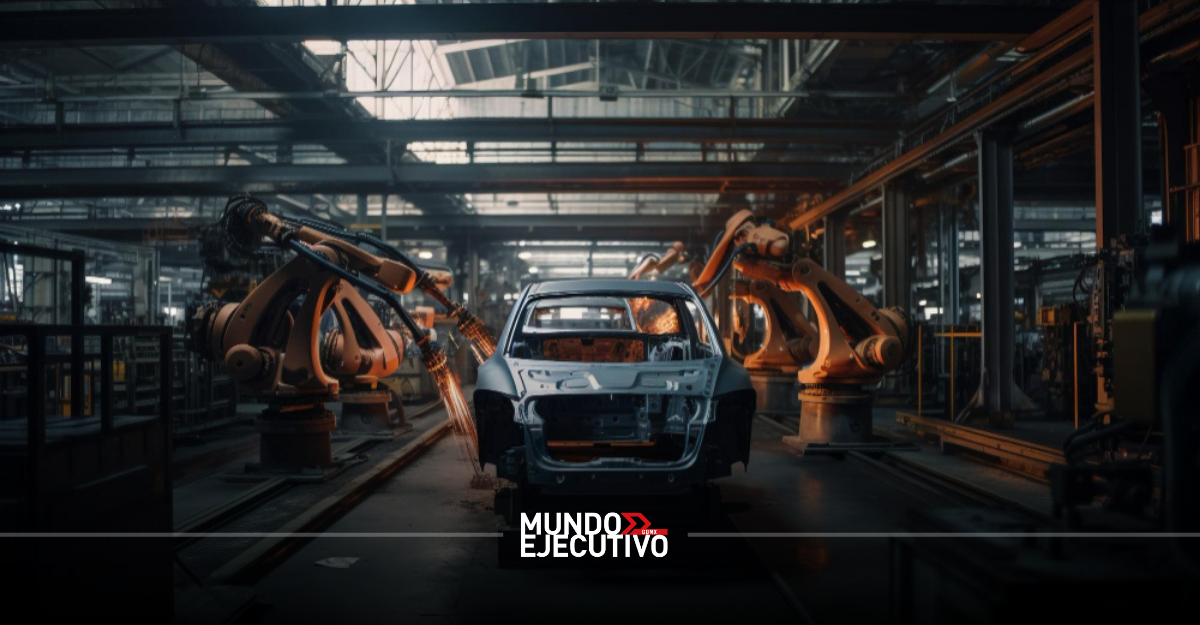 Aranceles de Trump frenan a la industria automotriz: México no alcanzó 4 millones de autos en 2025