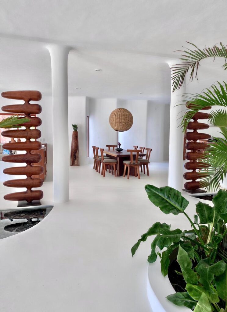 Casa Calisa: El espacio donde Diego de Romay hermana arte, arquitectura, diseño y naturaleza