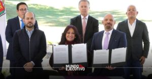 Lorena Cuéllar firma convenio ambiental con industria textil para sanear el Río Zahuapan en Tlaxcala