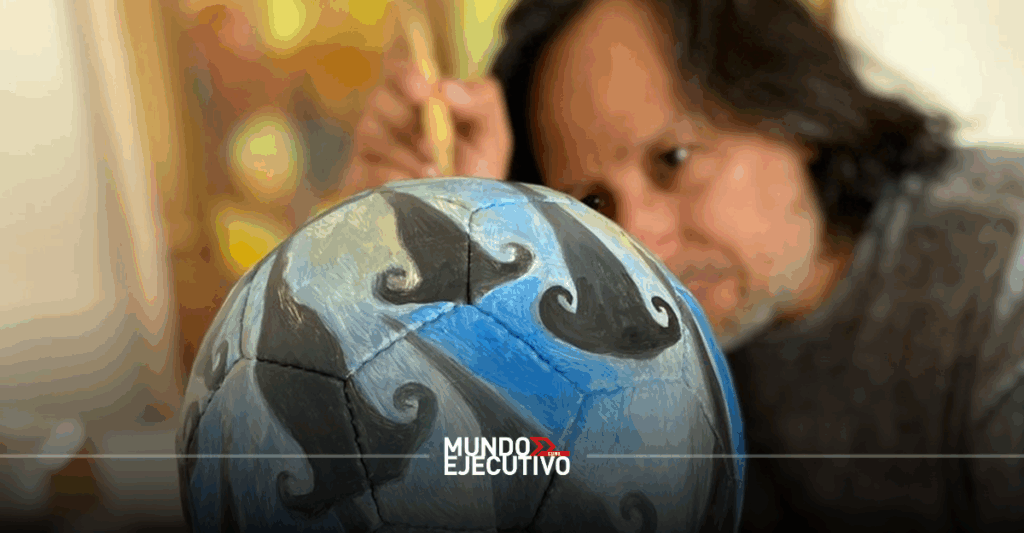 'A lot of balls': Una muestra de gastronomía, arte y futbol en Magda San Ángel