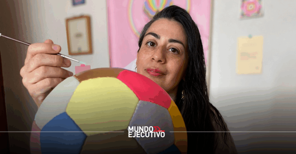 'A lot of balls': Una muestra de gastronomía, arte y futbol en Magda San Ángel