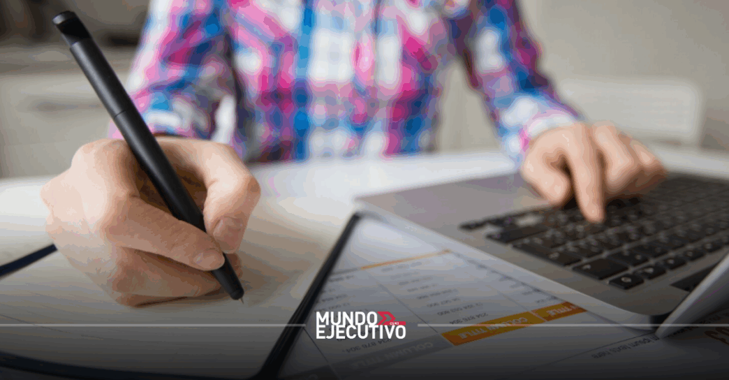 ¿Cuál es el mejor día y hora para hacer la Declaración Anual 2025 ante el SAT?