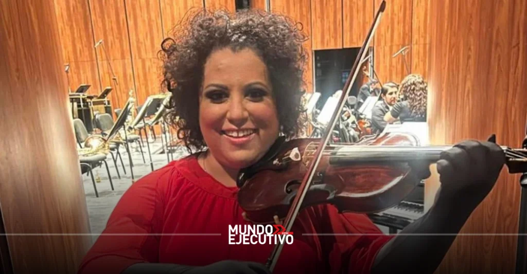 Entre intimidad y amigos, María Katzarava celebra 25 años de carrera