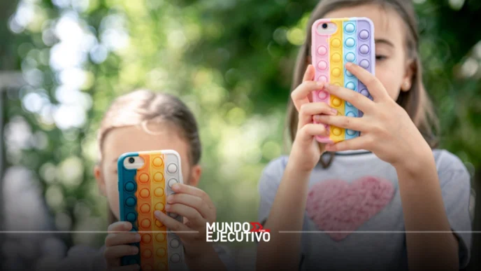 Prohibición de redes sociales a niños generaría más problemas que soluciones