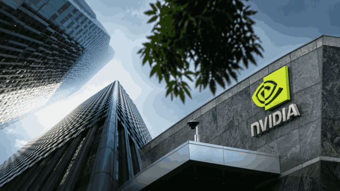 Los mercados estadounidenses arrancaron mixtos mientras los inversionistas esperan el reporte financiero de Nvidia. El desempeño de la empresa podría definir el rumbo del sector tecnológico y de la inteligencia artificial en Bolsa. Además, la Reserva Federal y el precio del petróleo añaden presión a la jornada financiera.