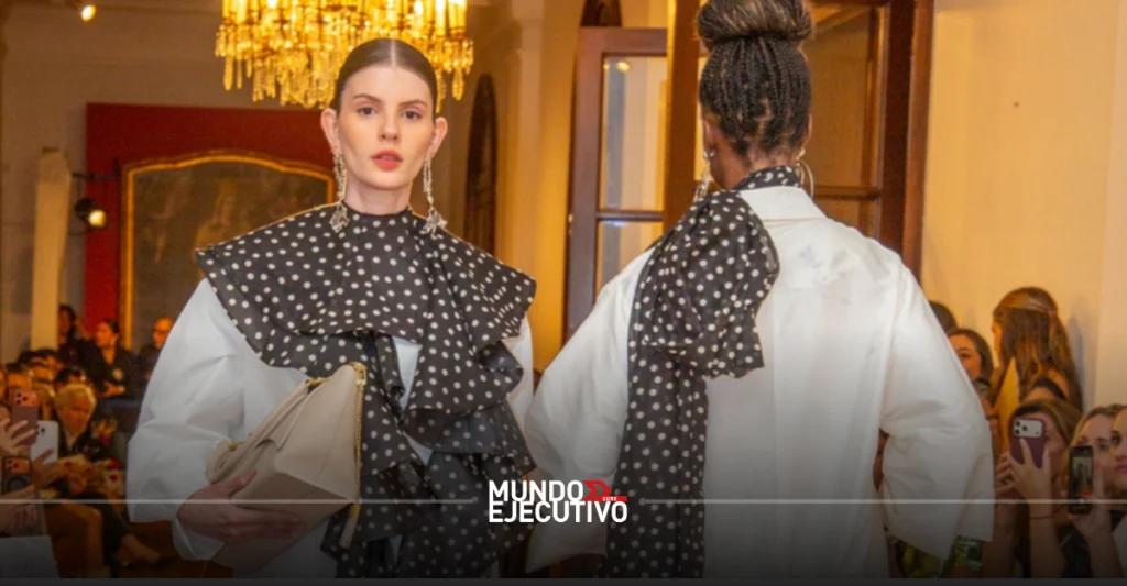 Una noche de alta costura: Juana Martín conquista la Ciudad de México con elegancia andaluza