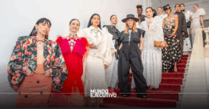 Una noche de alta costura: Juana Martín conquista la Ciudad de México con elegancia andaluza