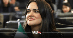 Andrea Chávez se registra como aspirante de Morena para la gubernatura de Chihuahua