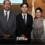 Verónica González atestigua renovación de la Sociedad de Alumnos de Derecho de la UAA