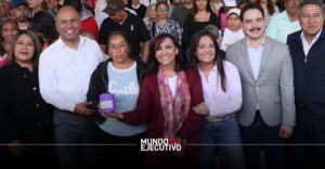 Gobierno de Tlaxcala distribuye tinacos y certificados para garantizar el acceso al agua potable en 13 municipios