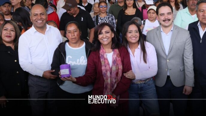 Gobierno de Tlaxcala distribuye tinacos y certificados para garantizar el acceso al agua potable en 13 municipios