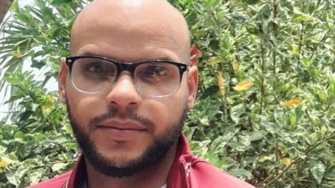 Organización Artículo 19 exige protección para periodista cubano José Luis Tan Estrada en México