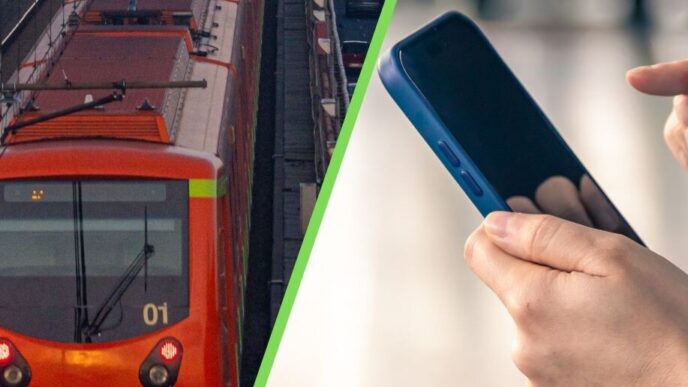 Vías del Metro de la Ciudad de México con señalización de precaución y plataforma de estación