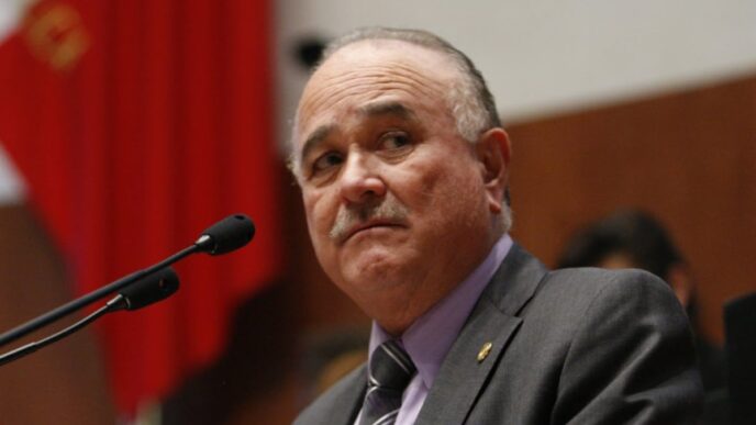 Ernesto Ruffo Appel, exgobernador de Baja California, imputado por presunto contrabando de hidrocarburos