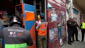 Incendio colonia Centro CDMX: bomberos atienden