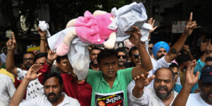 Protestas en India tras violación y asesinato de niña en Bengala Occidental