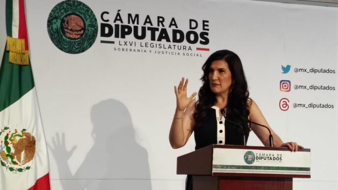 Diputada del PAN presenta denuncia ante el INE por actos anticipados de campaña