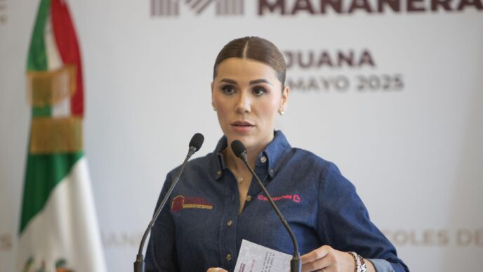 Marina del Pilar Ávila, gobernadora de Baja California, durante conferencia de prensa sobre denuncia por filtración de audios