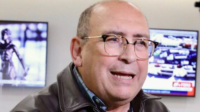 Rubén Moreira, coordinador parlamentario del PRI, advierte sobre riesgos en Afores por cartera vencida