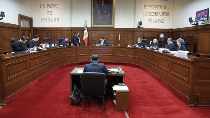 Ministro Giovanni Figueroa durante la sesión de clausura del primer periodo de sesiones 2026 de la SCJN