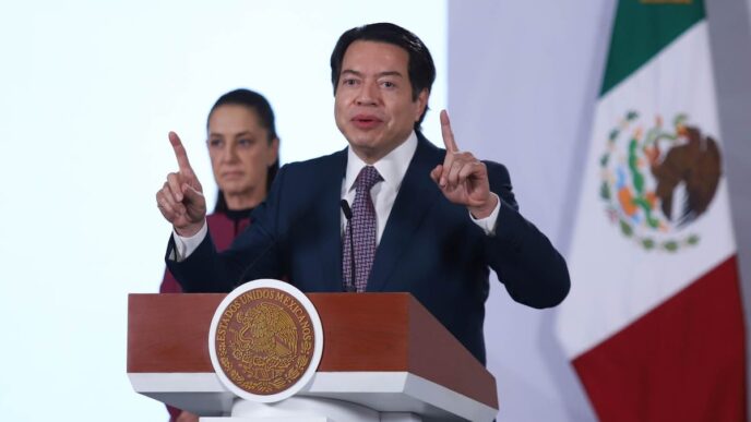 Instalaciones de la Secretaría de Educación Pública en México que emite advertencia sobre academias militarizadas no autorizadas