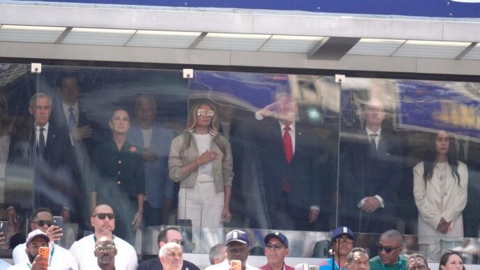 Claudia Sheinbaum, Donald Trump, Mark Carney y Gianni Infantino en el palco de honor durante la final del Mundial 2026 en el estadio MetLife de Nueva Jersey
