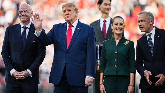Negociaciones del T-MEC 2026 entre representantes de Estados Unidos, México y Canadá en mesa de trabajo