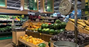 Gráfica mostrando la tendencia descendente de la inflación en México alcanzando 3.12% en julio de 2026