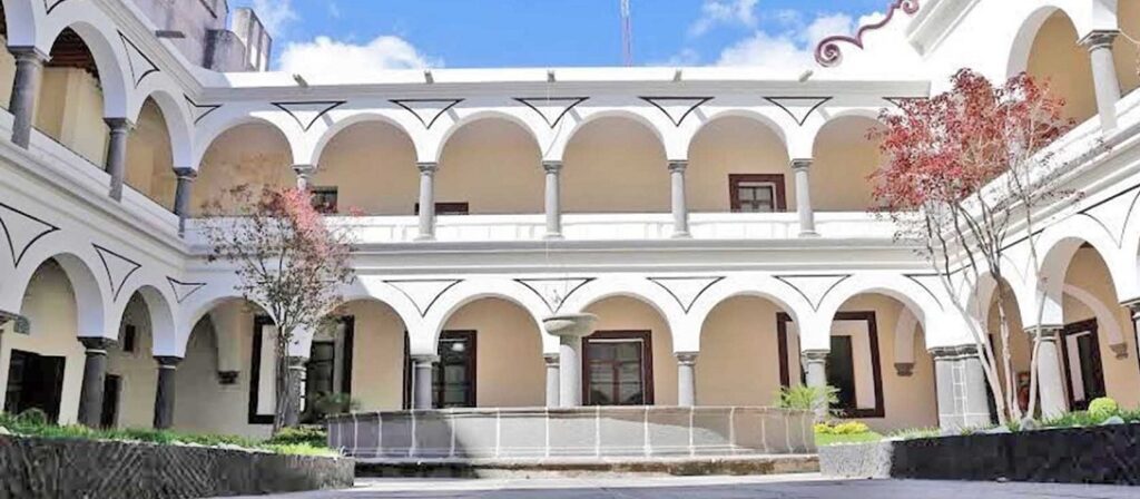 Universidad de la Salud del Estado (USEP) 